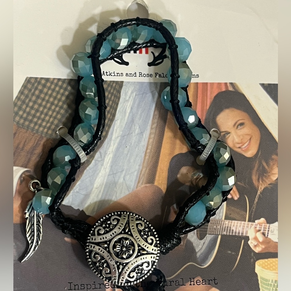 Rodney & Rose Adkins Elegant Beaded Bracelet Blue With Silver Accents NWT